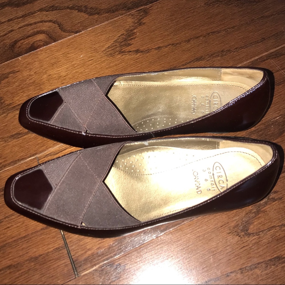 Circa Comfort 365 Joan & David brown flats 5.5